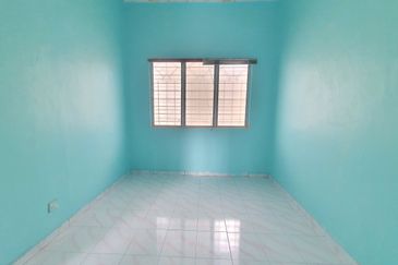 Taman Sri Tanjung (Semenyih) Flat