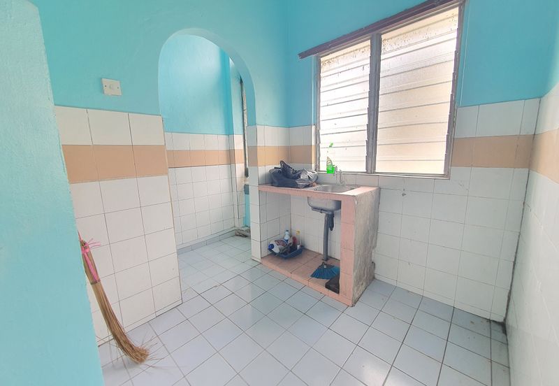 Taman Sri Tanjung (Semenyih) Flat