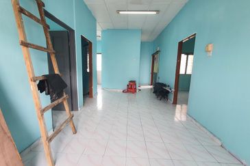 Taman Sri Tanjung (Semenyih) Flat