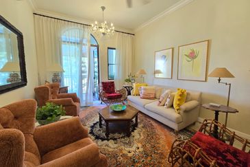 Isle of Kamares, Setia Eco Glades