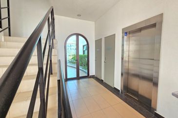 Isle of Kamares, Setia Eco Glades