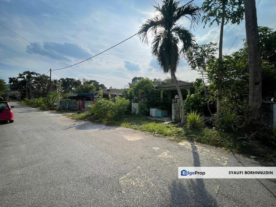 FULLY EXTEND Bungalow Taman Desa Kelisa Batang Kali , Selangor, Batang Kali