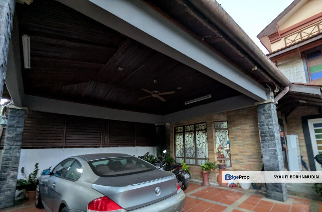 Good Condition Renovated Double Storey Semi D Ukay Perdana , Selangor, Ampang