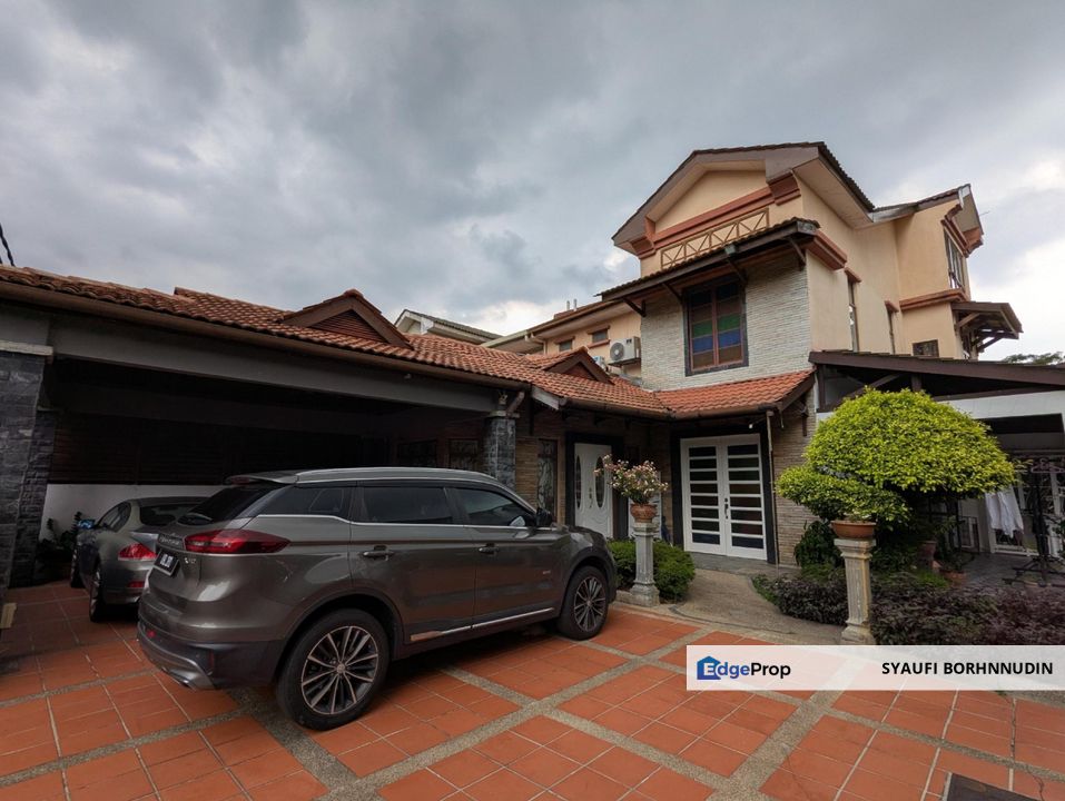 Good Condition Renovated Double Storey Semi D Ukay Perdana , Selangor, Ampang