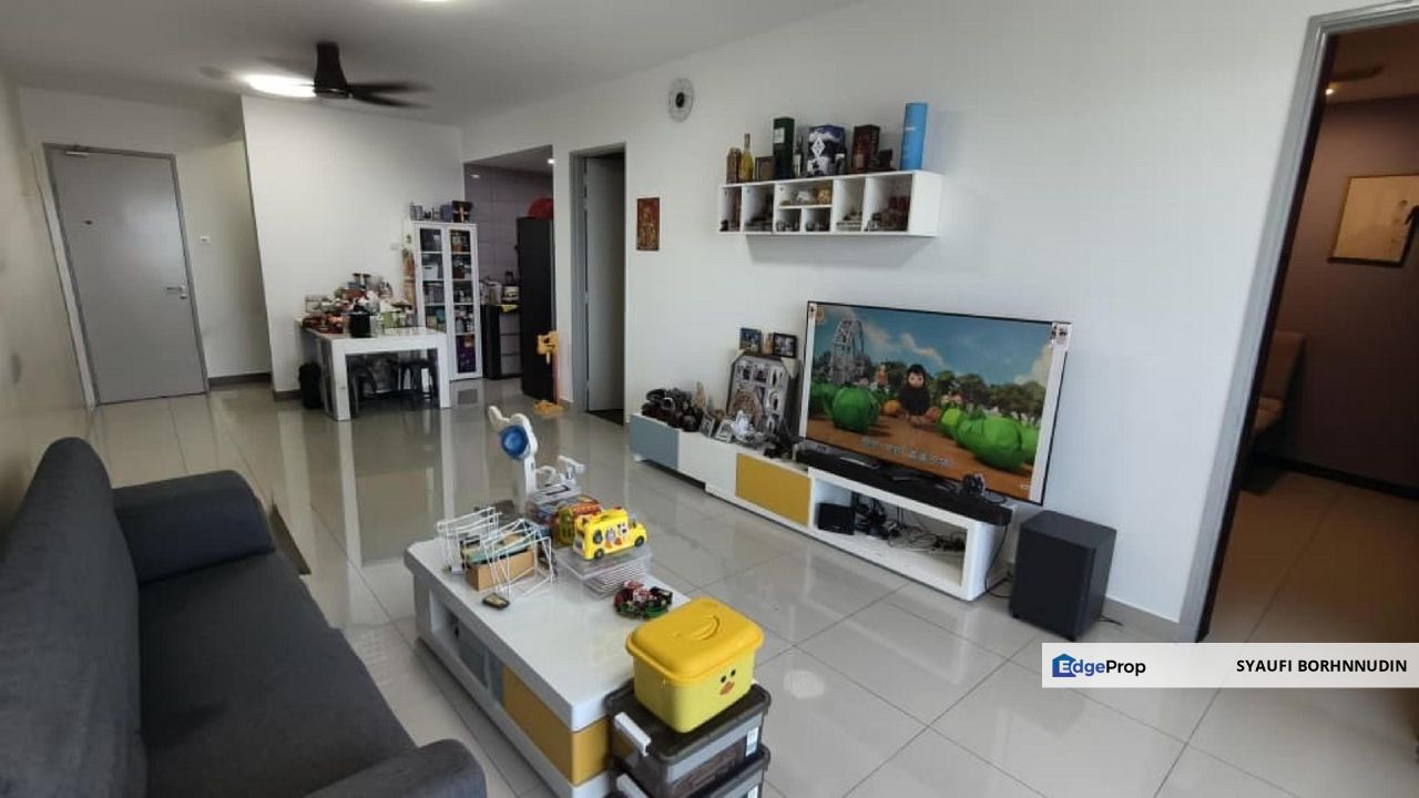 BELOW MARKET RENOVATED Simfoni Tower Balakong , Selangor, Seri Kembangan