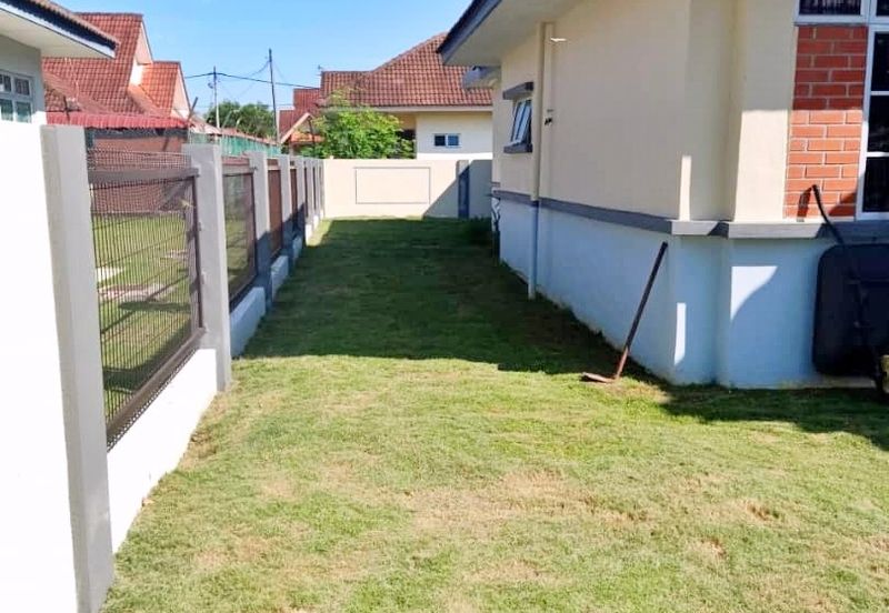 RUMAH CANTIK Banglo Setingkat Taman Pantai Sepang Putra Sg Pelek 