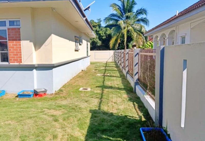 RUMAH CANTIK Banglo Setingkat Taman Pantai Sepang Putra Sg Pelek 