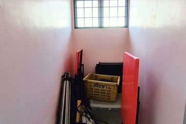 RUMAH CANTIK Banglo Setingkat Taman Pantai Sepang Putra Sg Pelek 