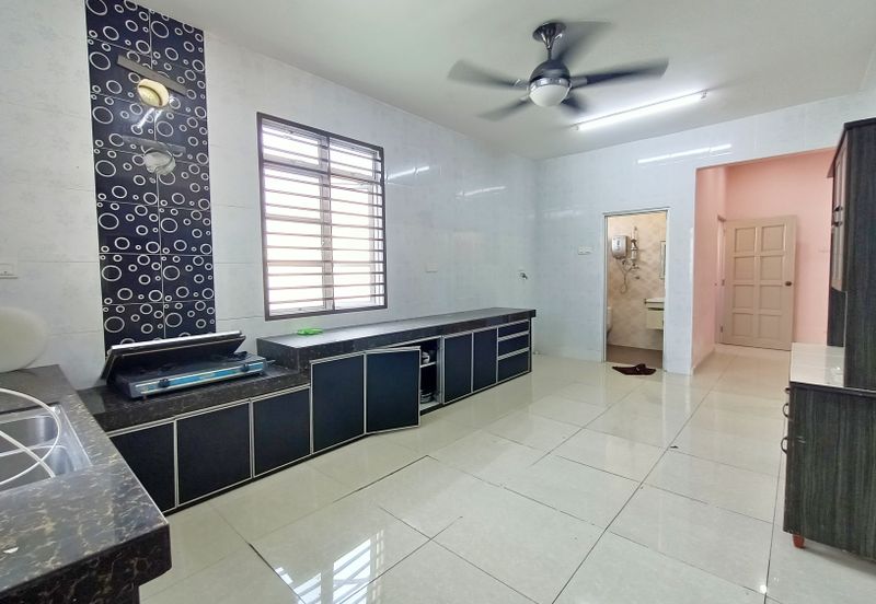 RUMAH CANTIK Banglo Setingkat Taman Pantai Sepang Putra Sg Pelek 