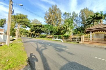 RUMAH CANTIK Banglo Setingkat Taman Pantai Sepang Putra Sg Pelek 