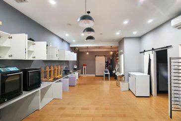 PRIME LOCATION Double Storey Shoplot Babdar Saujana Putra Village 