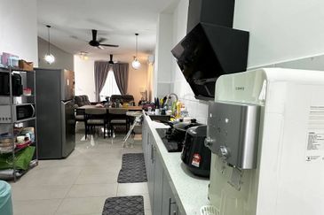 Setia Warisan Tropika (Belladonna)