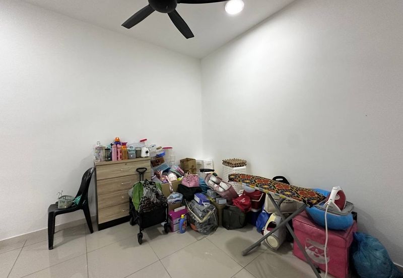 Setia Warisan Tropika (Belladonna)