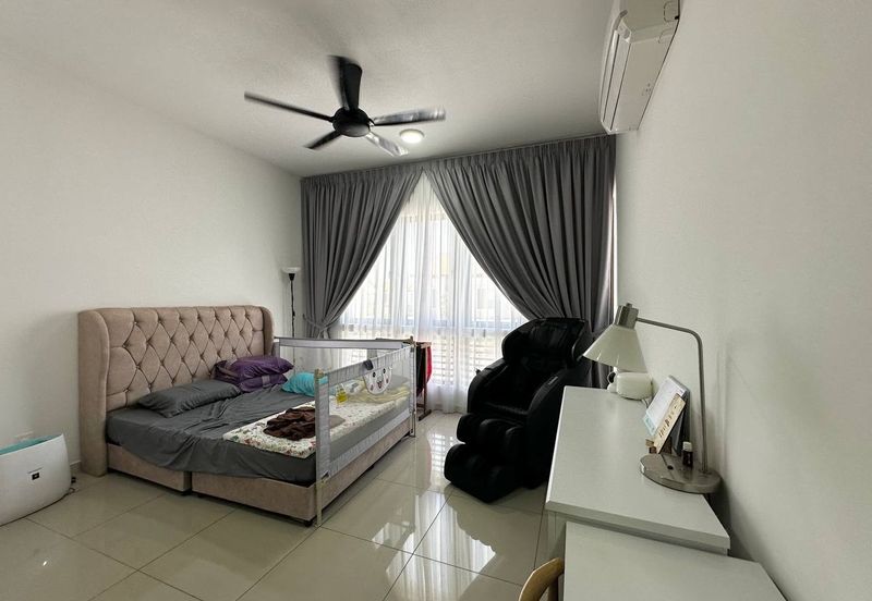 Setia Warisan Tropika (Belladonna)