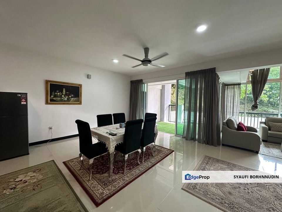 FULLY FURNISHED END LOT UNIT DUPLEX Armanee Terrace 2 Damansara Perdana , Selangor, Damansara Perdana