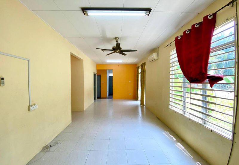 CORNER LOT Single Storey Terrace Taman Amanah Jenjarom 