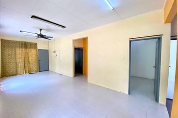 CORNER LOT Single Storey Terrace Taman Amanah Jenjarom 