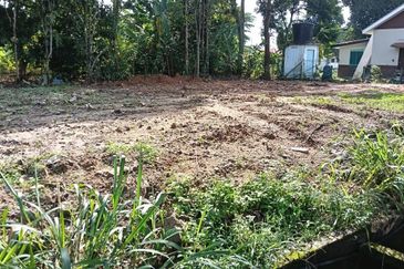 Below Market Lot Banglo Kg Sesapan Batu Mianangkabau Beranang 