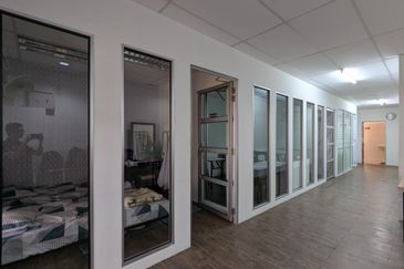 Below Mv Fully Tenanted Double Storey Shoplot Plaza Jelutong 