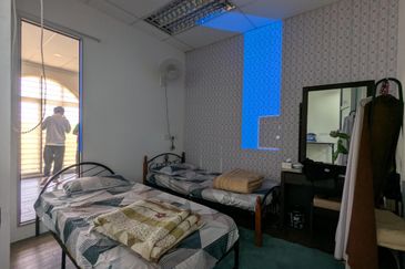 Below Mv Fully Tenanted Double Storey Shoplot Plaza Jelutong 