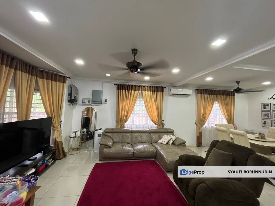 Fully Furnished End Lot Double Storey Terrace Taman Teratai Nilai , Negeri Sembilan, Seremban