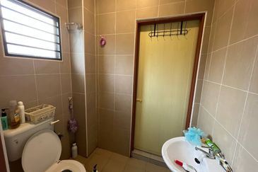 TAMAN TERATAI NILAI 7