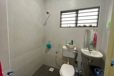 TAMAN TERATAI NILAI 7