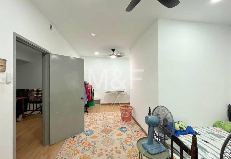 Renovated Double Storey Terrace Mayang Sari Taman TTDI Jaya Seksyen U2 