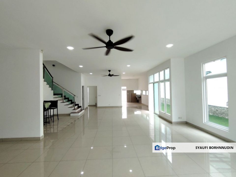 3 Storeys Semi D Clover Garden Residence , Selangor, Cyberjaya