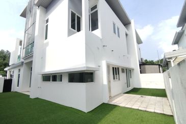 Clover Garden Residences