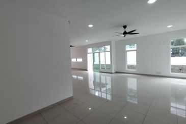 Clover Garden Residences