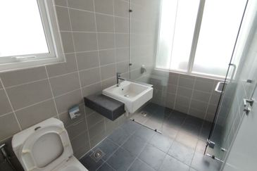 Clover Garden Residences