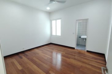 Clover Garden Residences