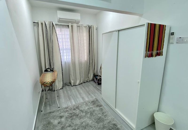 Fully Furnished Renovated Double Storey Terrae Taman Jasmin Kajang 