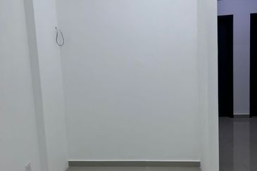 WOODBURY @ MAHKOTA HILLS