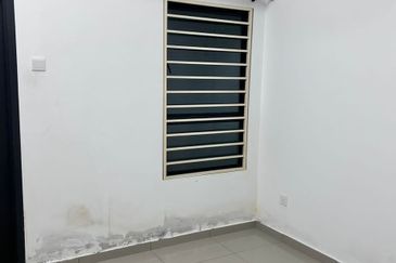 WOODBURY @ MAHKOTA HILLS