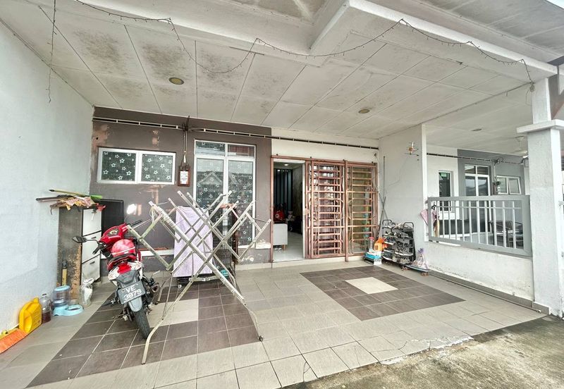 Semi Furnished Single Storey Terrace Bandar Putera 2 Klang 