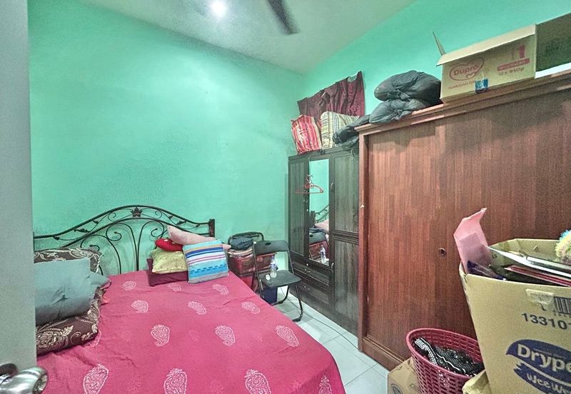Semi Furnished Single Storey Terrace Bandar Putera 2 Klang 