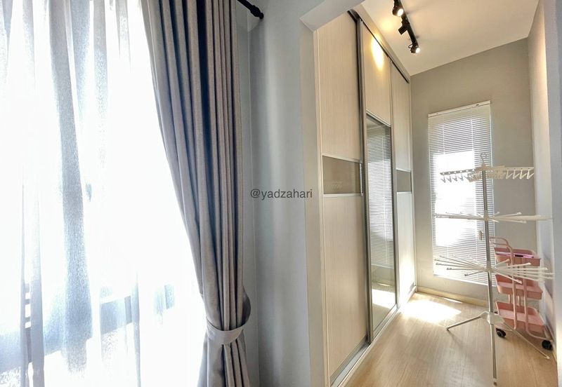 Crescent Park Townvilla