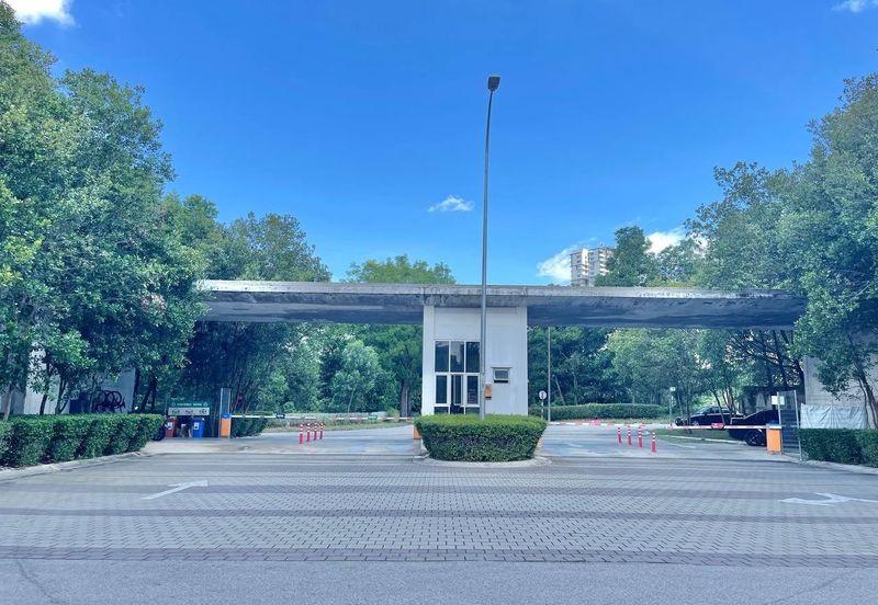 Crescent Park Townvilla