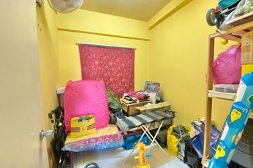 End Lot Below Mv Anggerik Villa 2 Kajang 