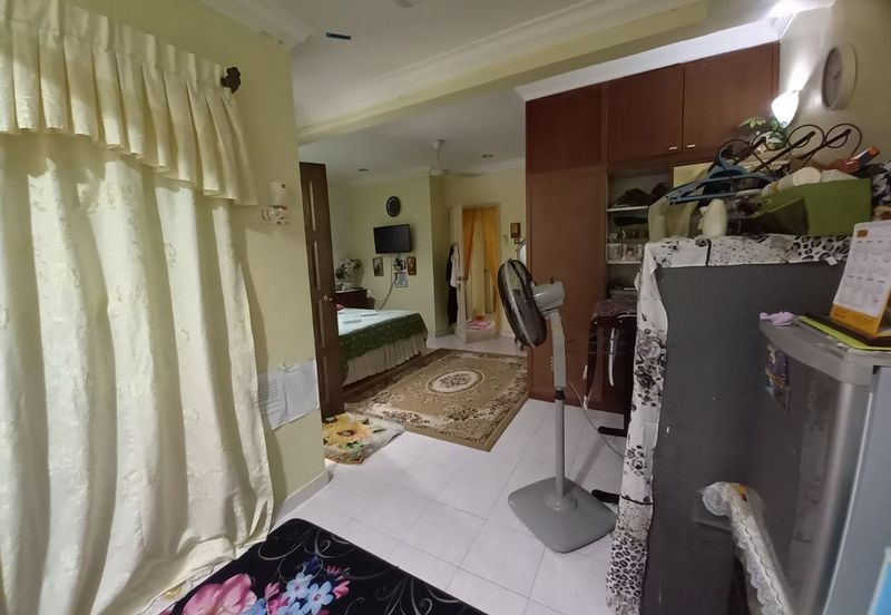 Renovated End Lot Double Storey Terrace Taman Bidara Selayang
