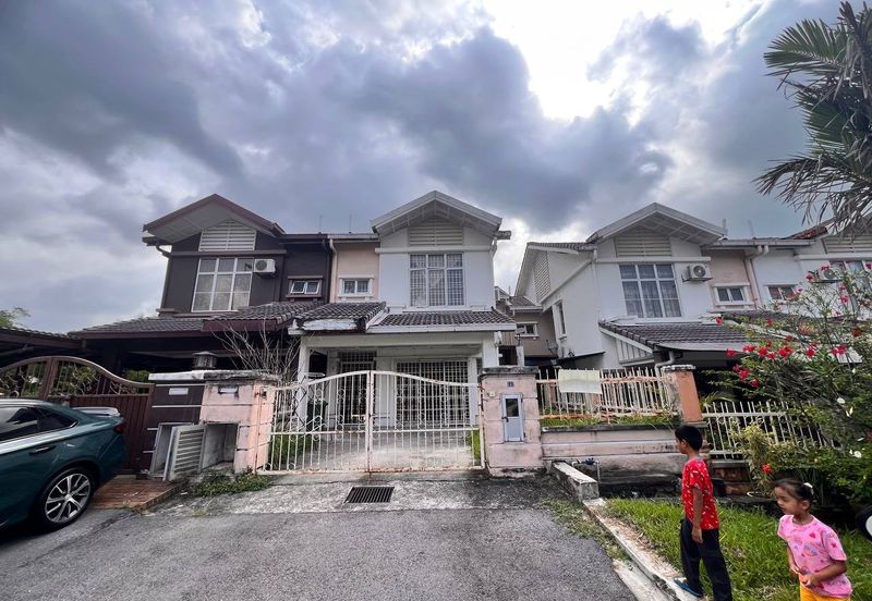 Double Storey Terrace D’Sentral Bandar Seri Putra 