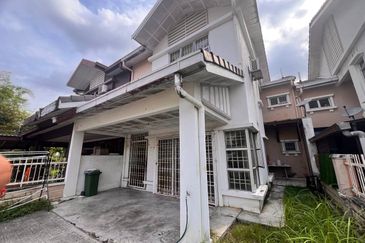 Double Storey Terrace D’Sentral Bandar Seri Putra 