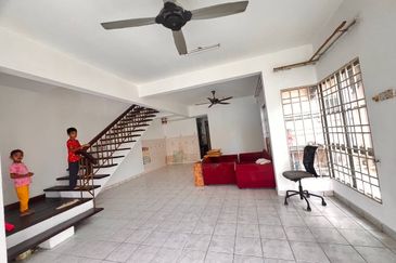 Double Storey Terrace D’Sentral Bandar Seri Putra 