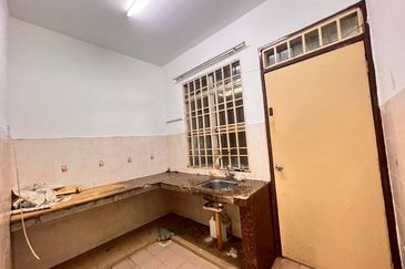 Double Storey Terrace D’Sentral Bandar Seri Putra 