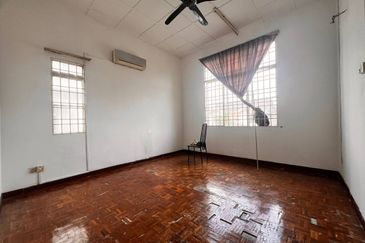 Double Storey Terrace D’Sentral Bandar Seri Putra 