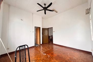 Double Storey Terrace D’Sentral Bandar Seri Putra 