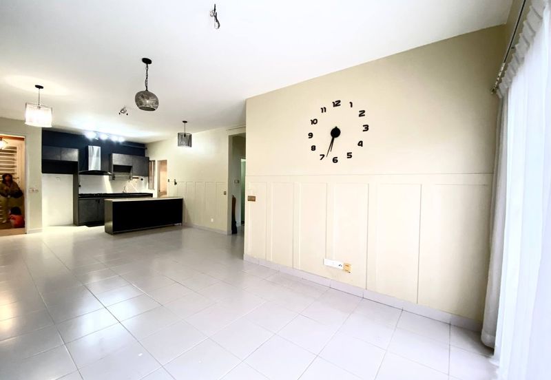 Partial Furnished D’Cerrum Apartment Setia Ecohill