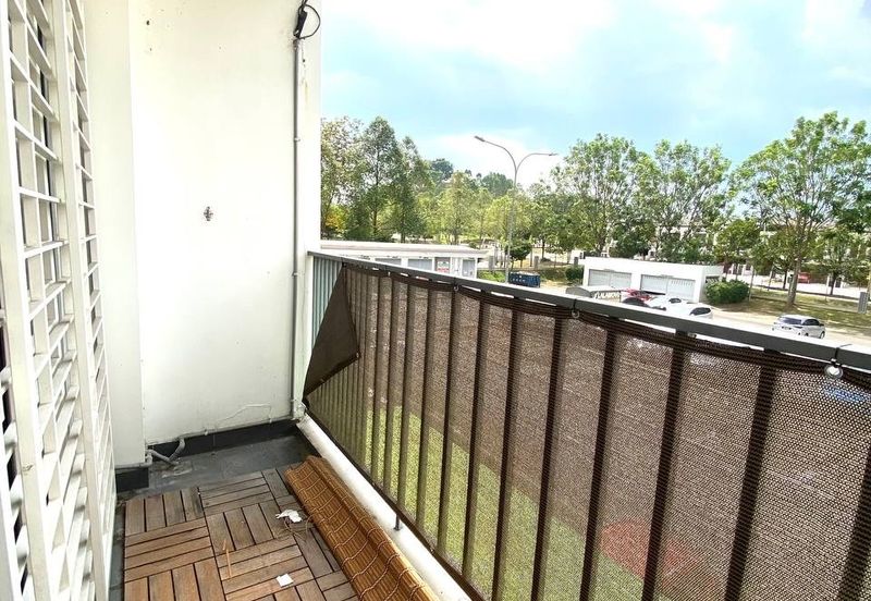 Partial Furnished D’Cerrum Apartment Setia Ecohill